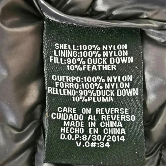 Like‎ new mens Hawke&Co down vest - Picture 3 of 6